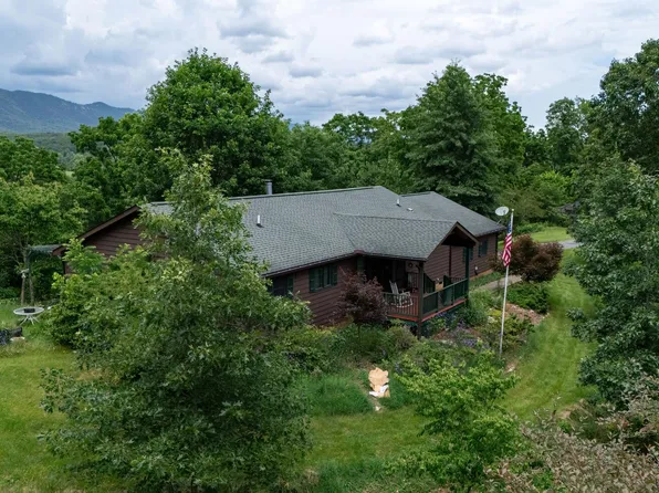 333 Beylors Ferry Rd, Rileyville, VA 22650