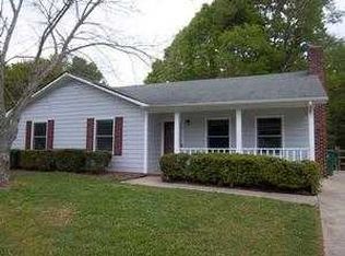 7203 Rockwood Forest Ln, Charlotte, NC 28212