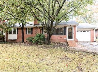 215 N Rock Hill Rd, Saint Louis, MO