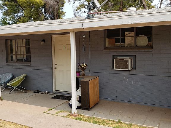 3rd image of 2123 W Vista Ave