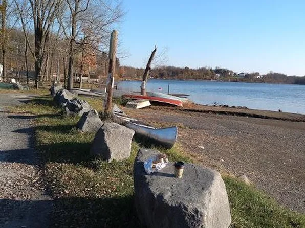 544 Lakes Rd, Monroe, NY 10950