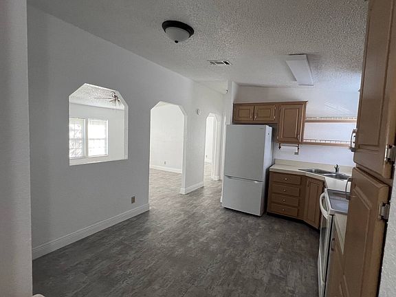 4th image of 21 & 22 Spoonbill Ave