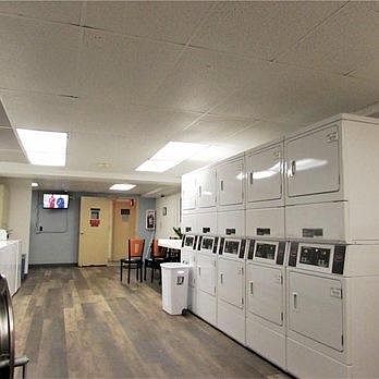 1st image of 11720 Edgewater Dr APT 615