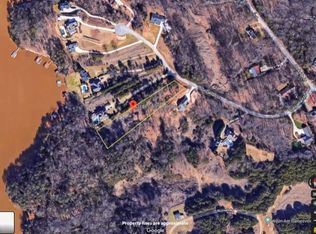 3149 Gulls Wharf Dr, Gainesville, GA 30501