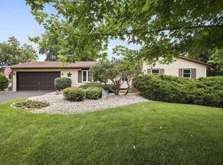 102 Frosty Ct, Marshall, WI 53559