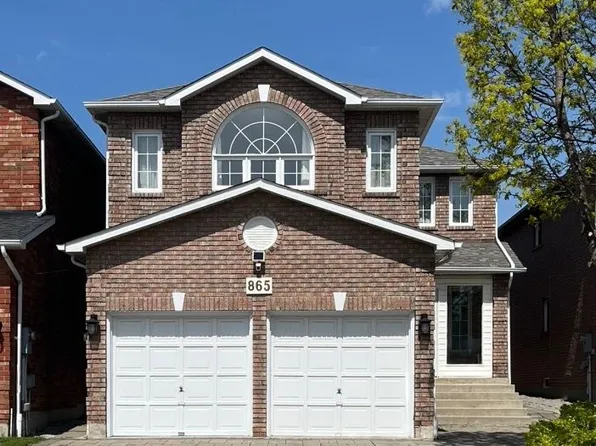 865 Winterton Way, Mississauga, ON L5V 1Z5