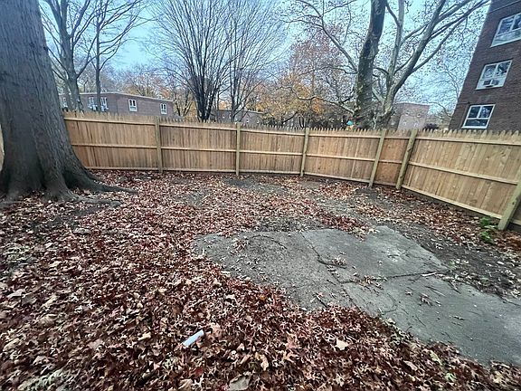 2nd image of 67-06 199th St #1