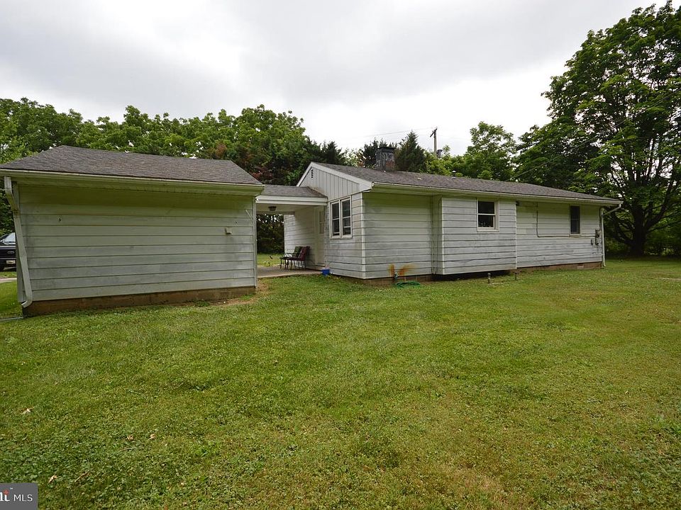 2nd image of 120 Scotts Ln