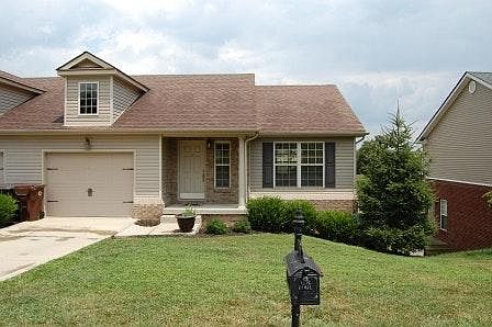 1st image of 324 Silver Creek Way
