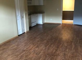 109 E Railroad St APT 7, Earlville, IL 60518
