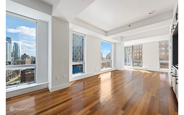 Rented by Douglas Elliman | media 24