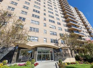 7100 Boulevard East APT 11M, Guttenberg, NJ 07093