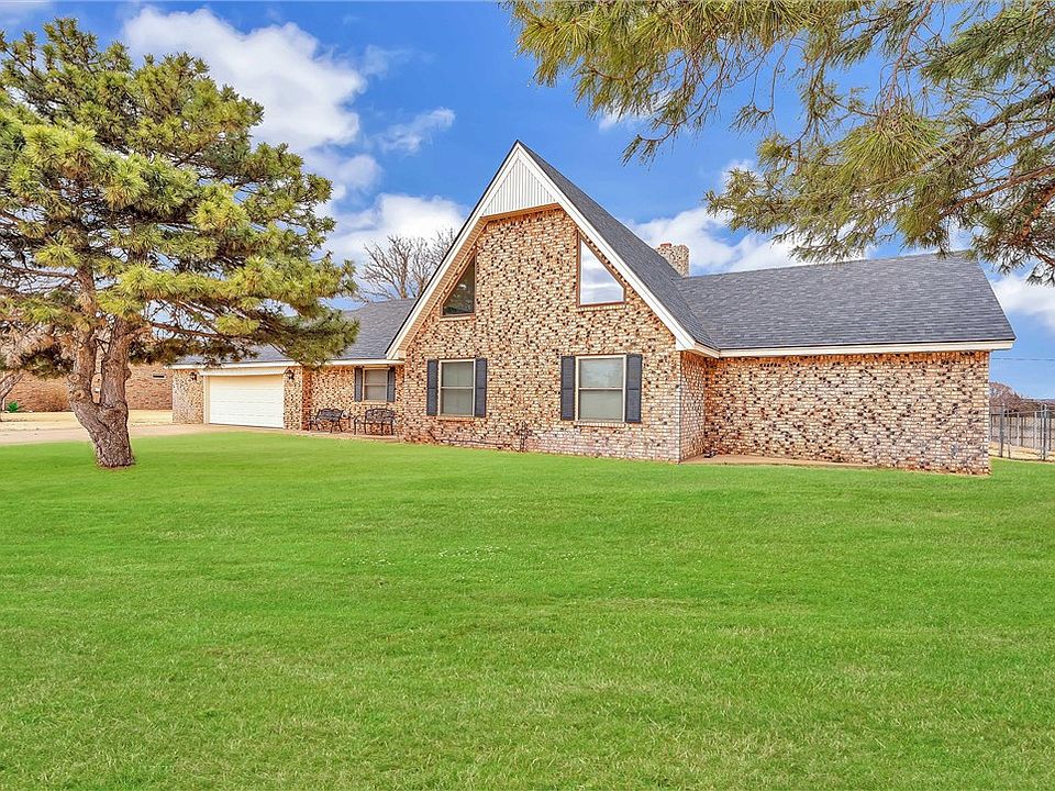 13 Fairway Dr, Sayre, OK 73662 Zillow