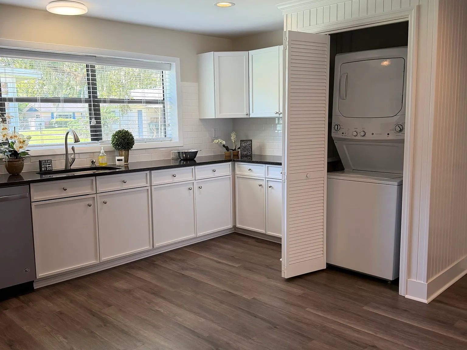 618 Tarragona Way — Photo 4