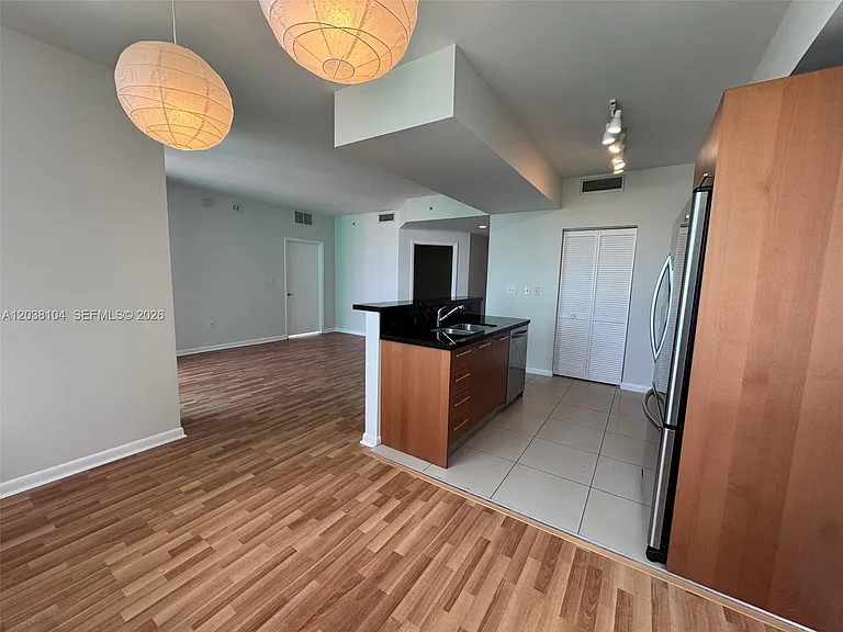 244 Biscayne Blvd #702 — Photo 2
