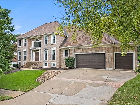 2nd image of 6140 N Hull Dr