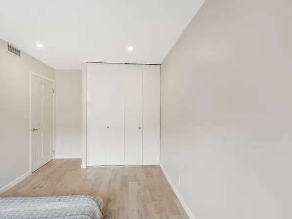 5-24 115th Street image 8 of 20