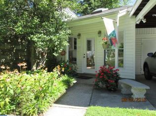 330 Winding Way, Glenside, PA 19038