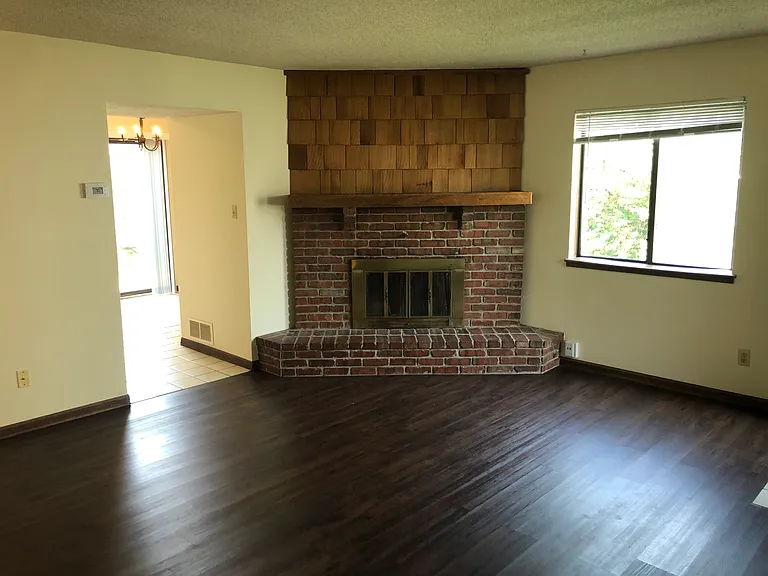 1040 SW Lilly Cir — Photo 17