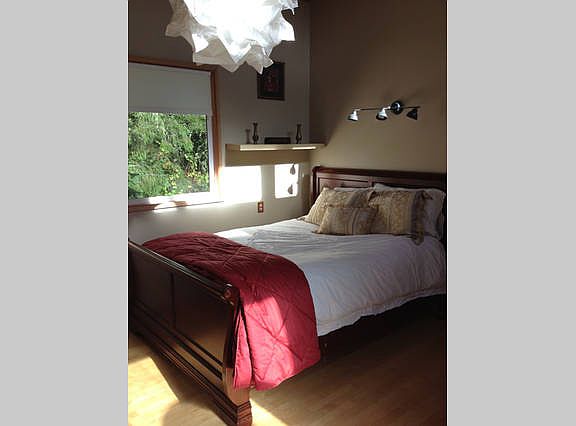 4th image of 15915 115th Ave SW #A