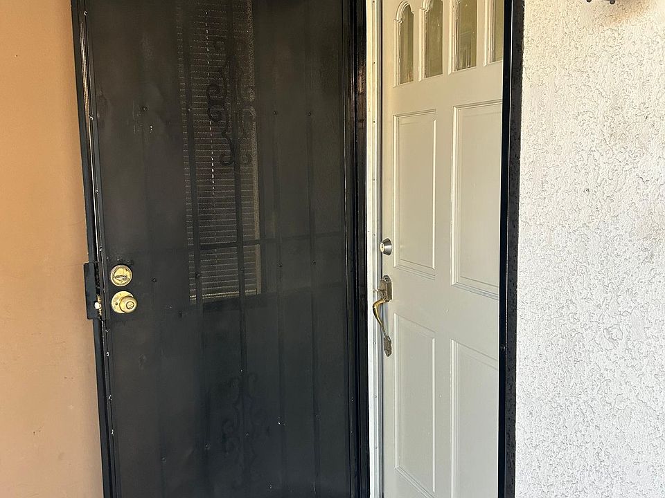 1st image of 2659 Pine St #A