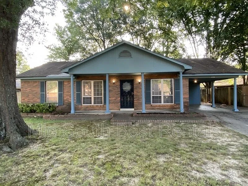 1192 Heathcliff Dr