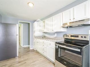 1143 N Huey St, South Bend, IN 46628