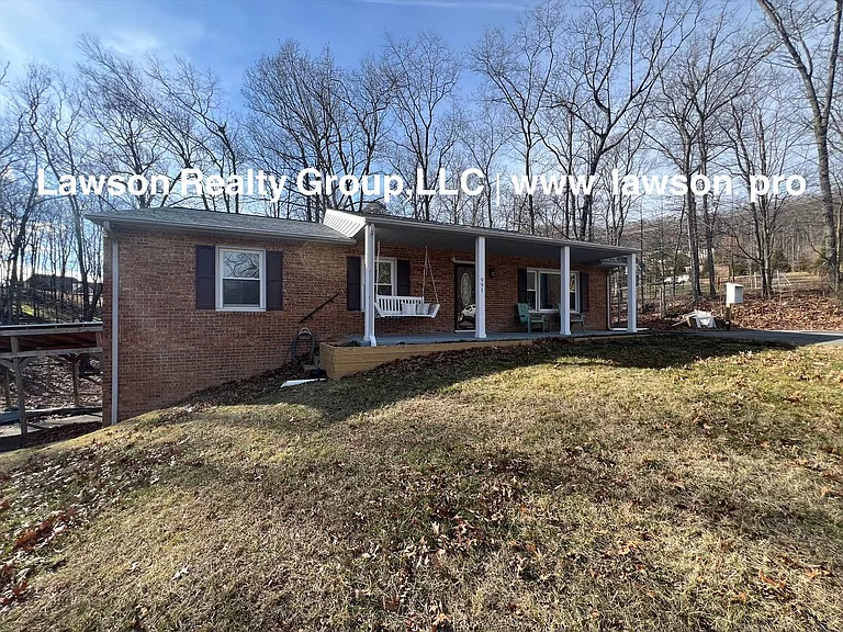 991 Blue Ridge Dr — Photo 4