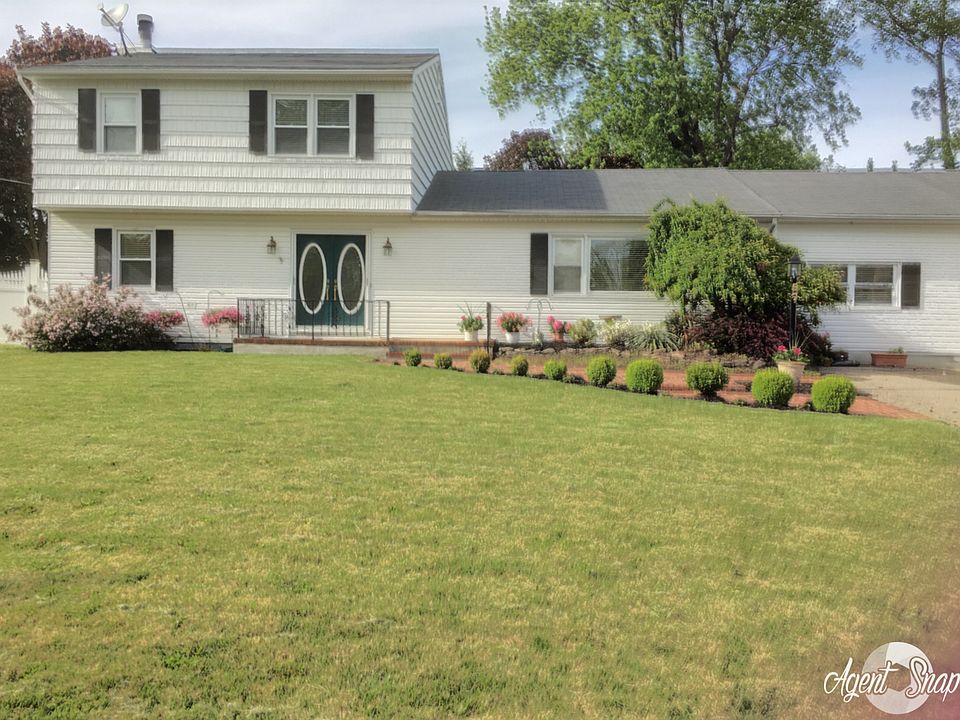 1st image of 57 Shrewsbury Ave