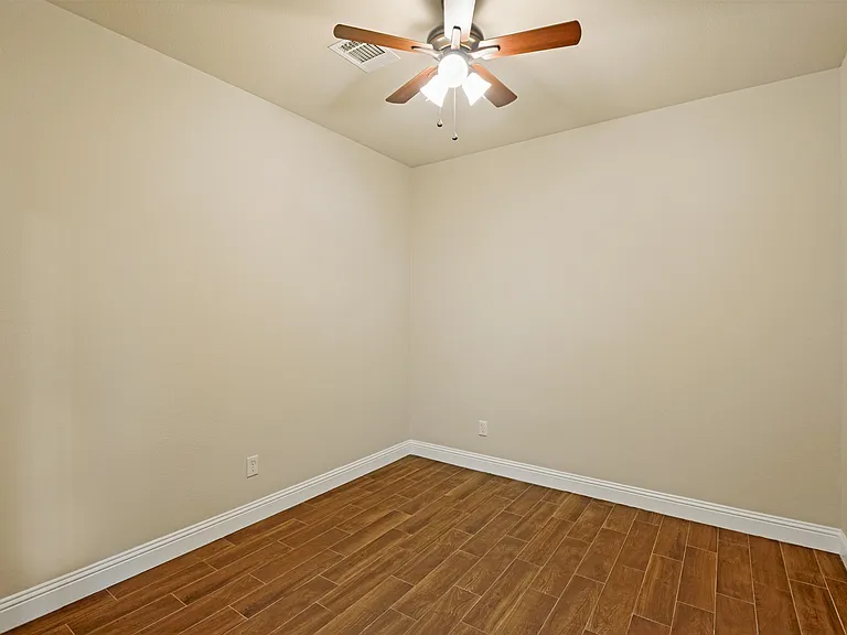 4252 Charles Rd — Photo 13