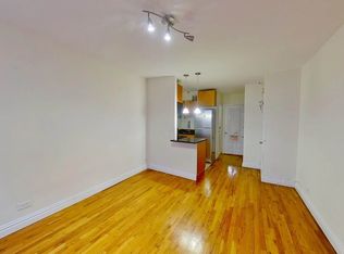 326 E 25th St APT 2D, New York, NY 10010