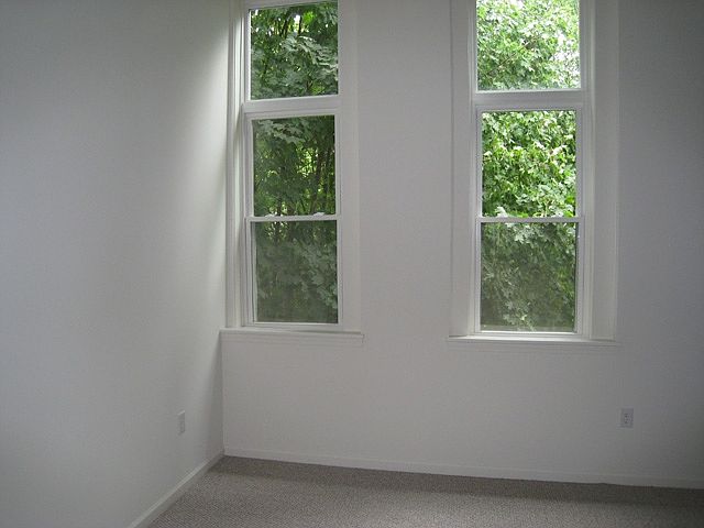 2nd image of 60 Vineyard Ave Fl 2