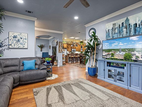 4th image of 3103 Rim Rock Ct