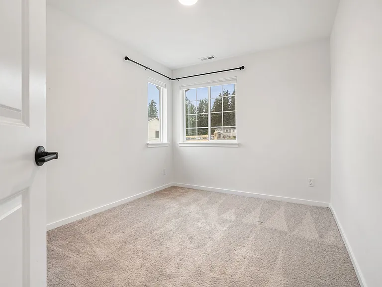 10002 Kings Landing Ave NW — Photo 21