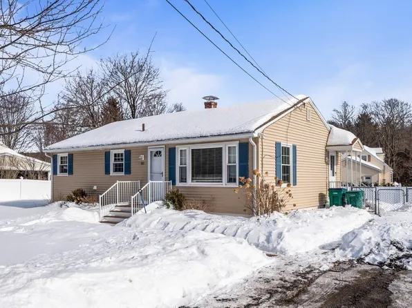 822 Shea St, Fitchburg, MA 01420