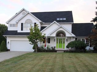 3074 Bent Oak Trl, Ravenna, OH 44266
