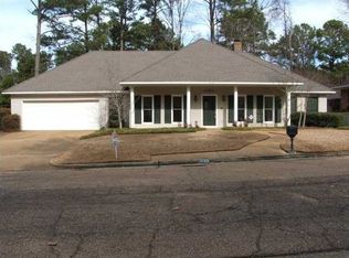 1520 Kristen Dr, Jackson, MS 39211