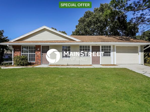 705 Woodlawn Dr