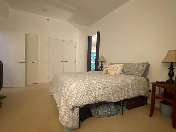 5th image of 219 S 18th St #29-628