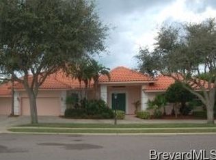 430 Normandy Dr, Indialantic, FL 32903
