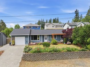 20122 32nd Avenue W, Lynnwood, WA 98036