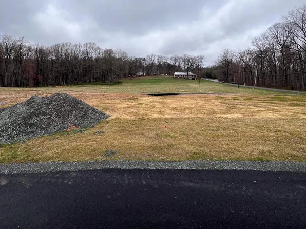 6600 Wolf Run Shoals Rd, Fairfax Station, VA 22039