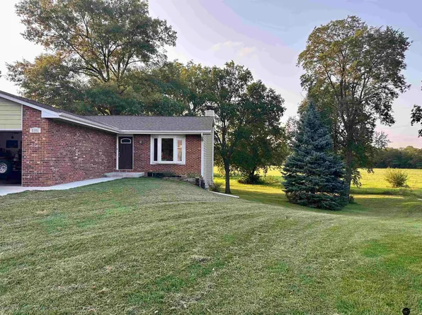 5101 Rosebriar Ct, Lincoln, NE 68516