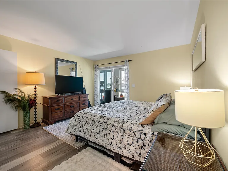 4 W Mariners Cay Dr — Photo 11
