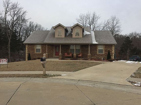2nd image of 290 Ellsworth Dr