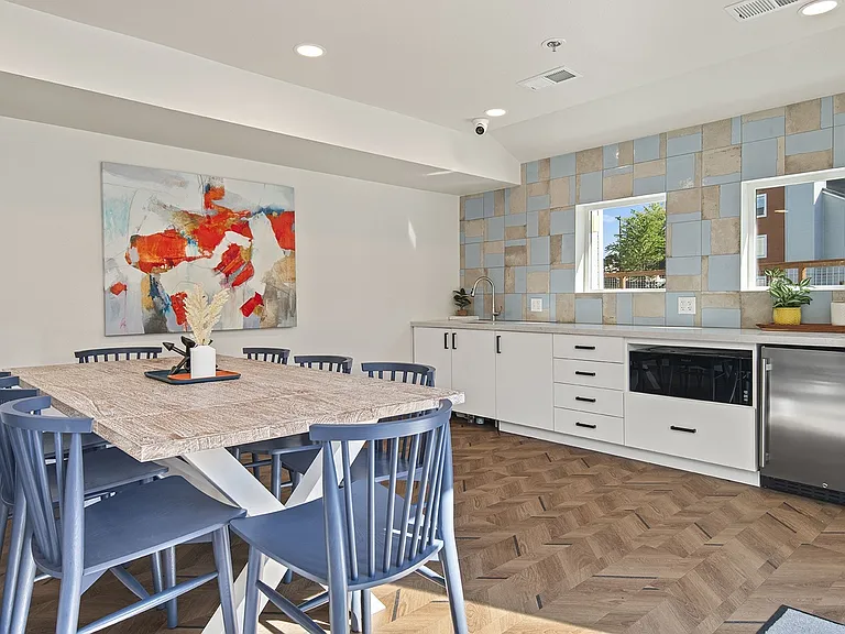 Astral Apartments — Photo 39
