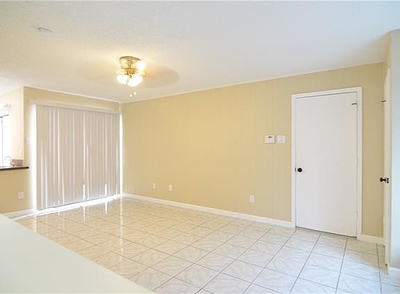 5th image of 2214 Big Bend Dr