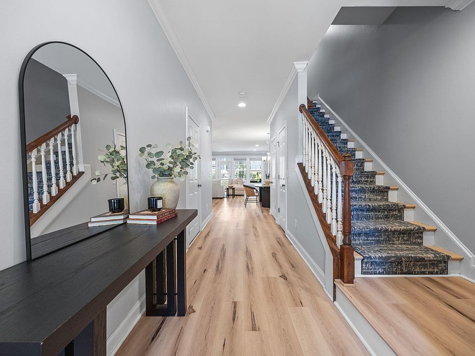 1st image of 621 Fallon Grove Way
