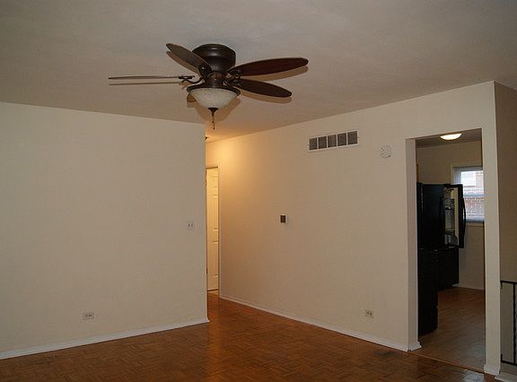 4th image of 1162 Countryside Dr