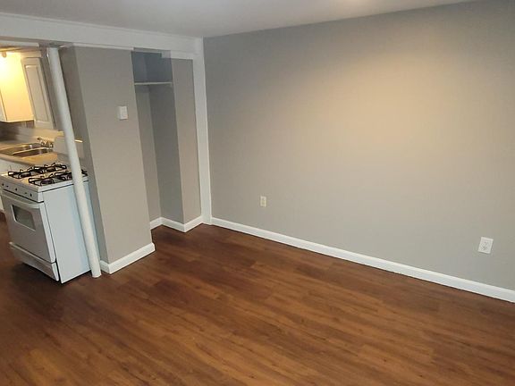 5th image of 1 Salvail Ct #68